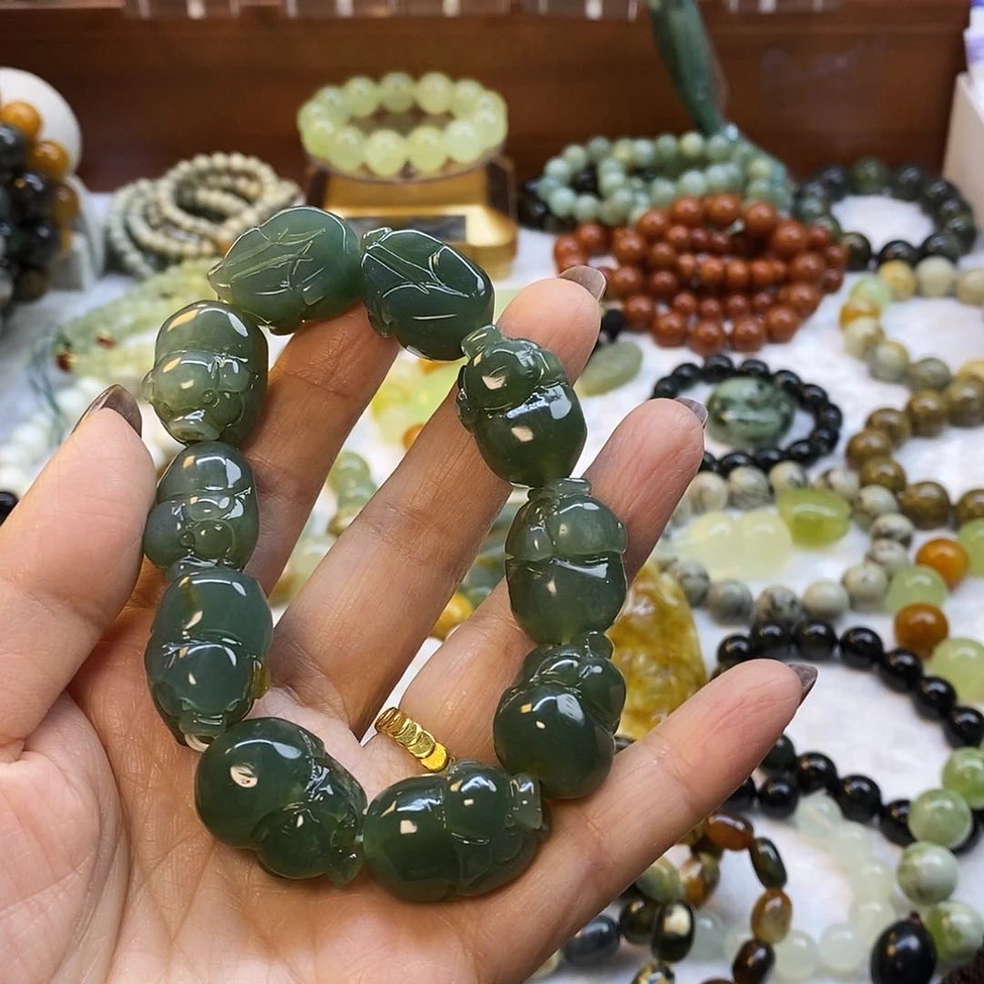 未镶嵌蛇纹石玉手镯?**?