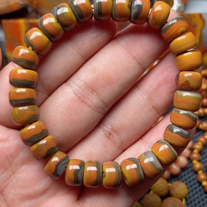 玛瑙/玉髓手串未镶嵌