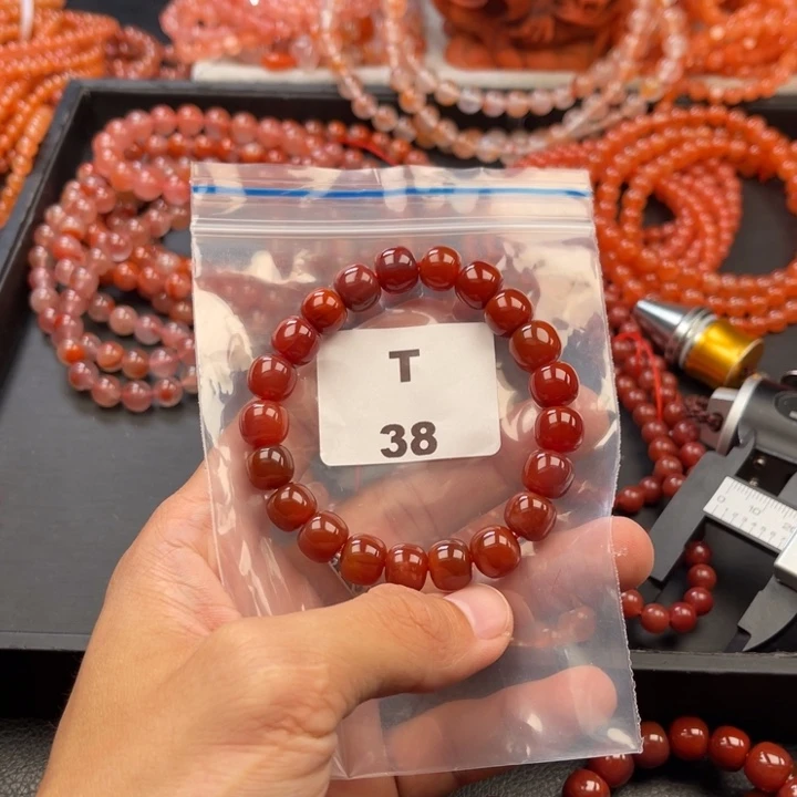 南红玛瑙未镶嵌多样性发货默认微瑕称重10mm