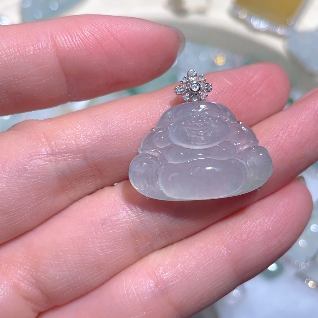 翡翠颈饰18K金镶嵌翡翠