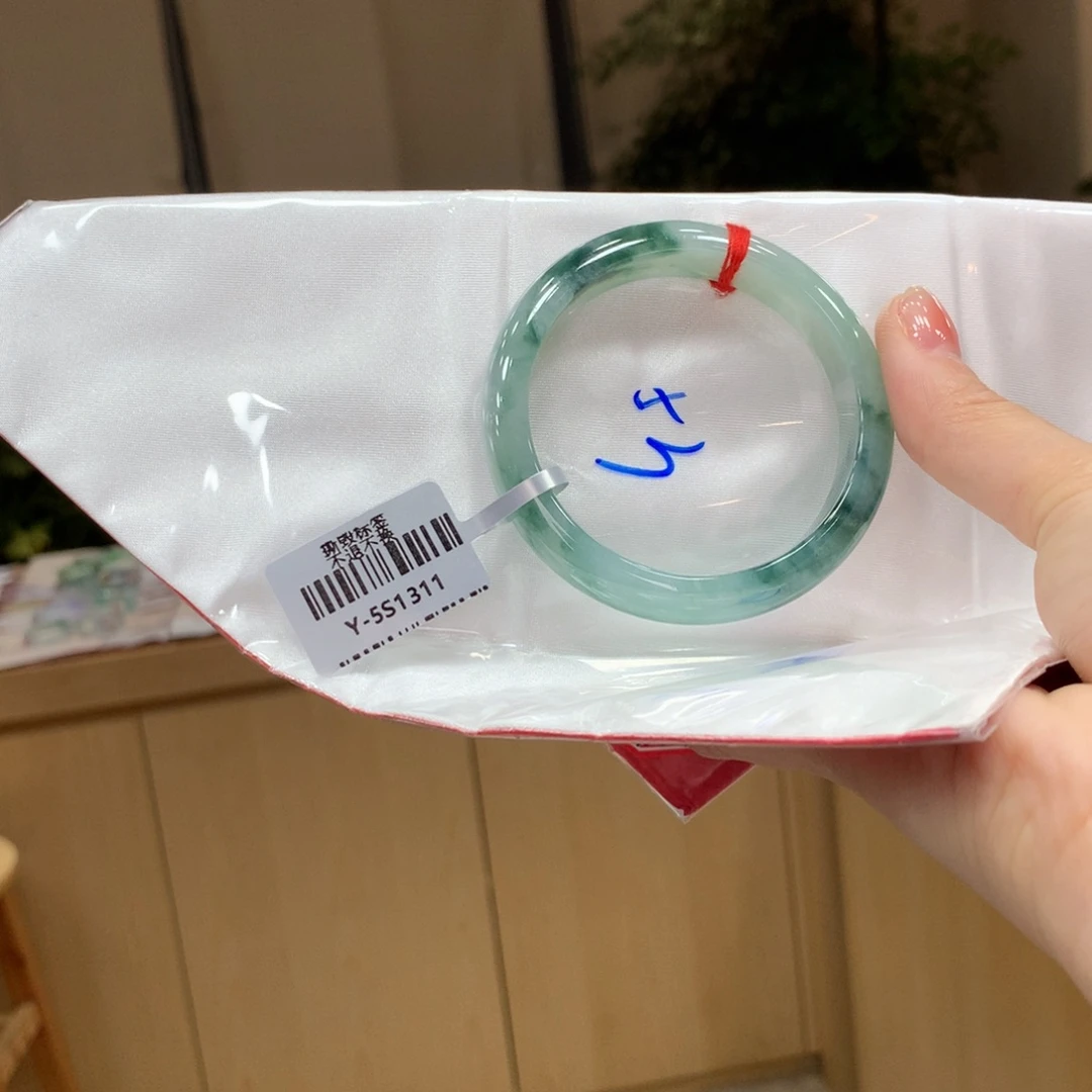 未镶嵌手镯翡翠不退不换