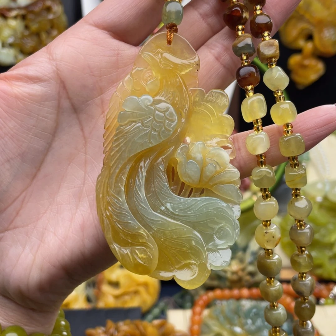 未镶嵌蛇纹石玉颈饰