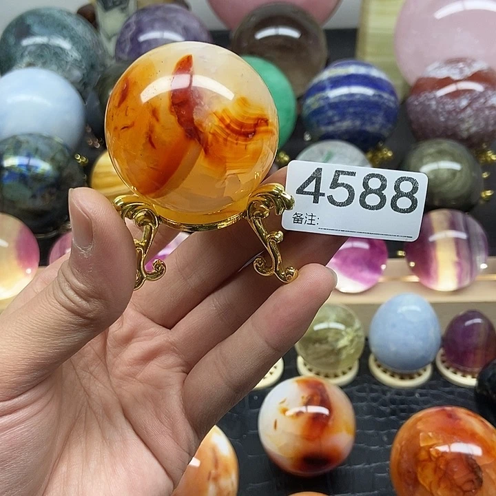 水晶摆件未镶嵌?*糖摆件