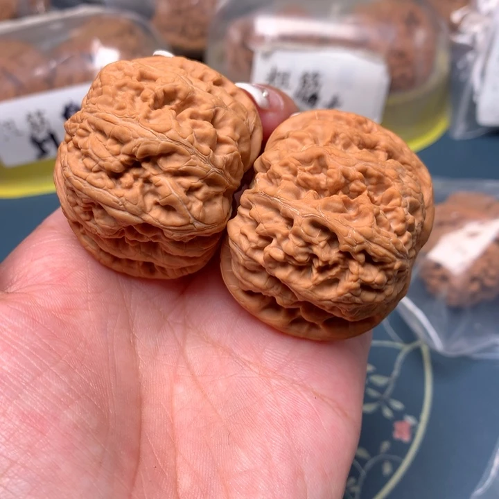 文玩核桃把件45-11777-9