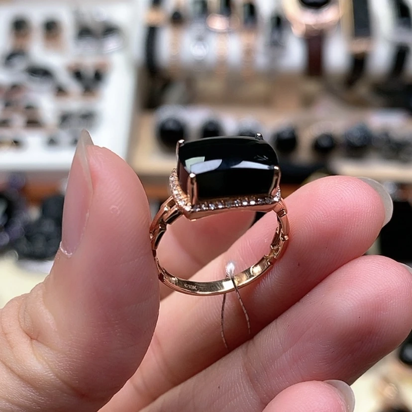 【闪购商品】翡翠戒指18K金镶嵌墨翠