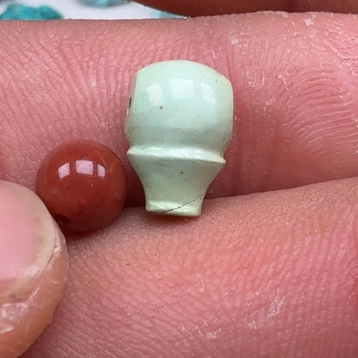 南红玛瑙未镶嵌珠宝半成品