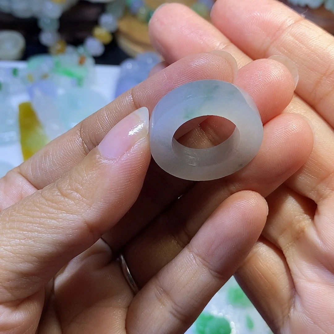 *****定制翡翠未镶嵌玉坠