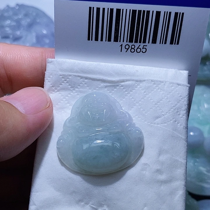 颈饰未镶嵌翡翠天光墟翡翠市场现金代购