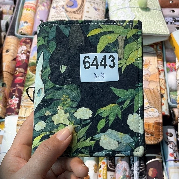 刺绣妞*A7活页加方格纸6443。