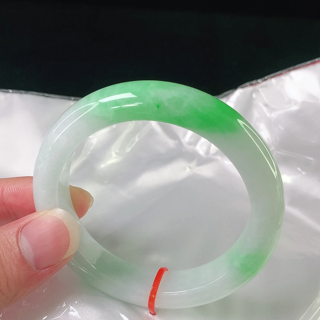 未镶嵌手镯翡翠814