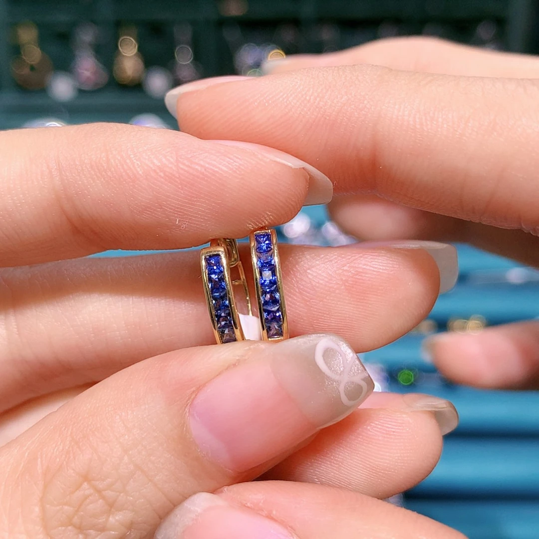 【闪购商品】蓝宝石018K金镶嵌耳包