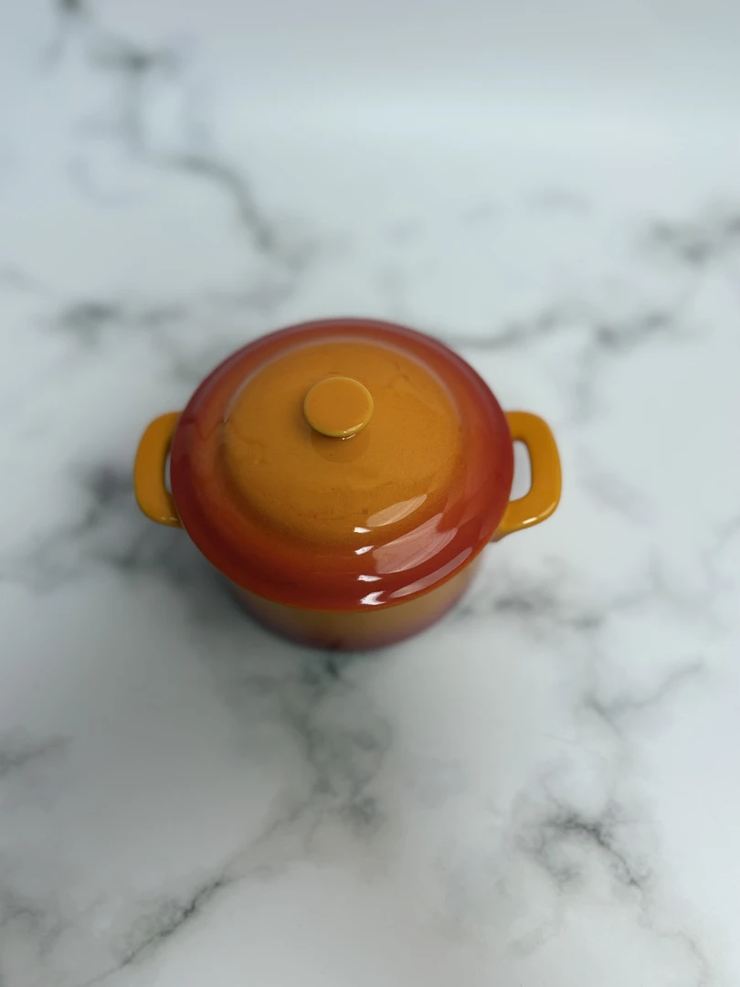 464默认微瑕 欧式橘色双耳带盖家用蒸蛋甜品宝宝辅食碗3.5英寸9cm