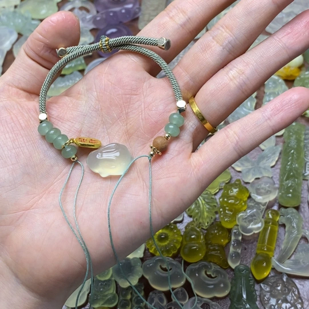 蛇纹石玉合金项链