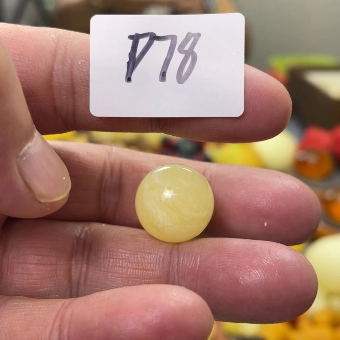 手链琥珀未镶嵌多样性发，发其中一件