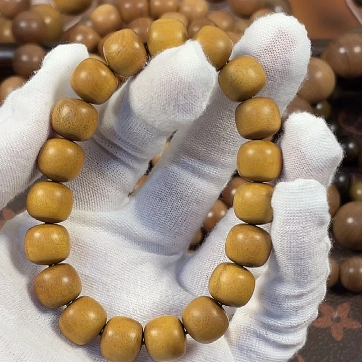 檀香木老山檀1011黑肉手串