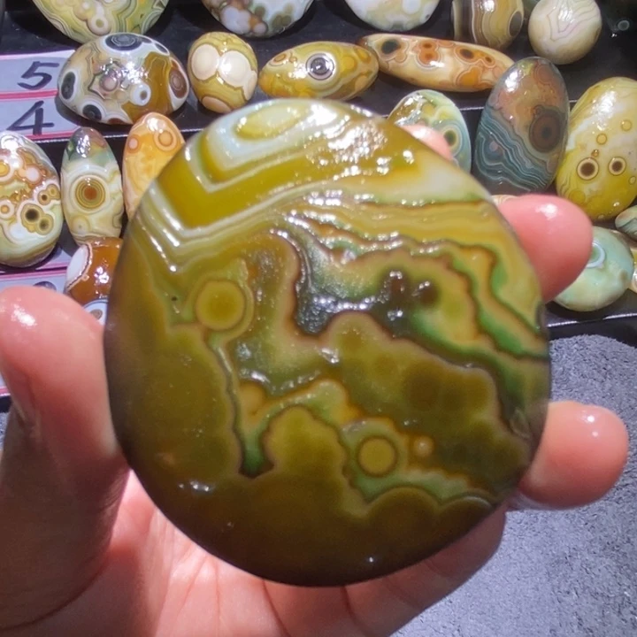 玛瑙/玉髓未镶嵌珠宝半成品78