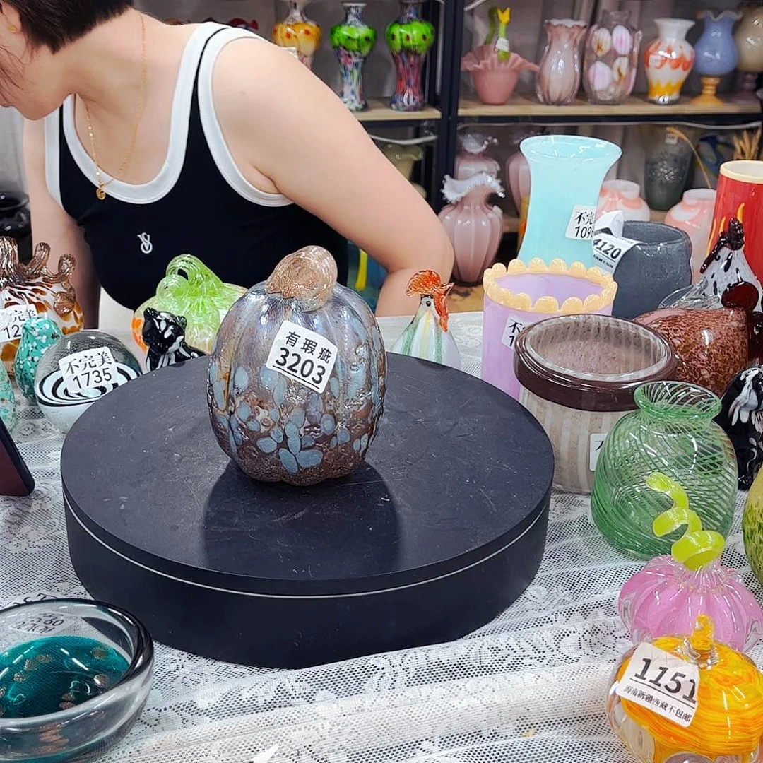 琉璃花瓶摆件不完美