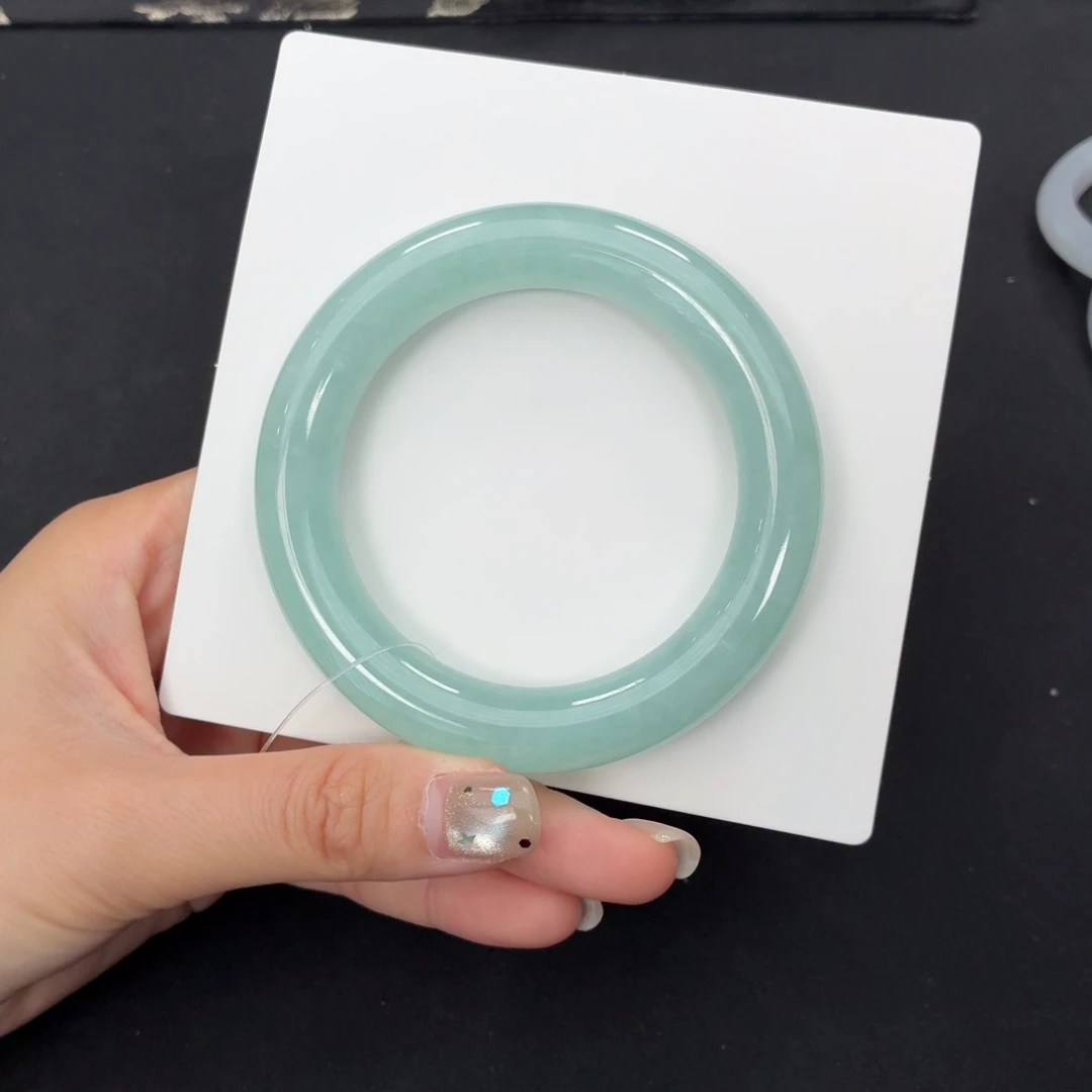 翡翠未镶嵌手镯5455