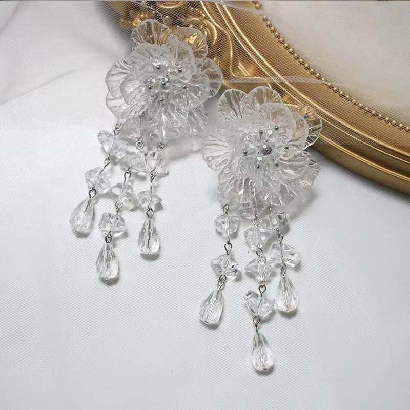 合金亚克力耳饰 2147 气质中古vintage时尚长款白花重工长款耳环