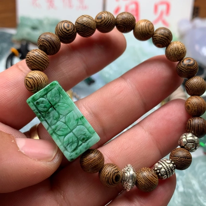 翡翠颈饰未镶嵌保真天然a货翡翠