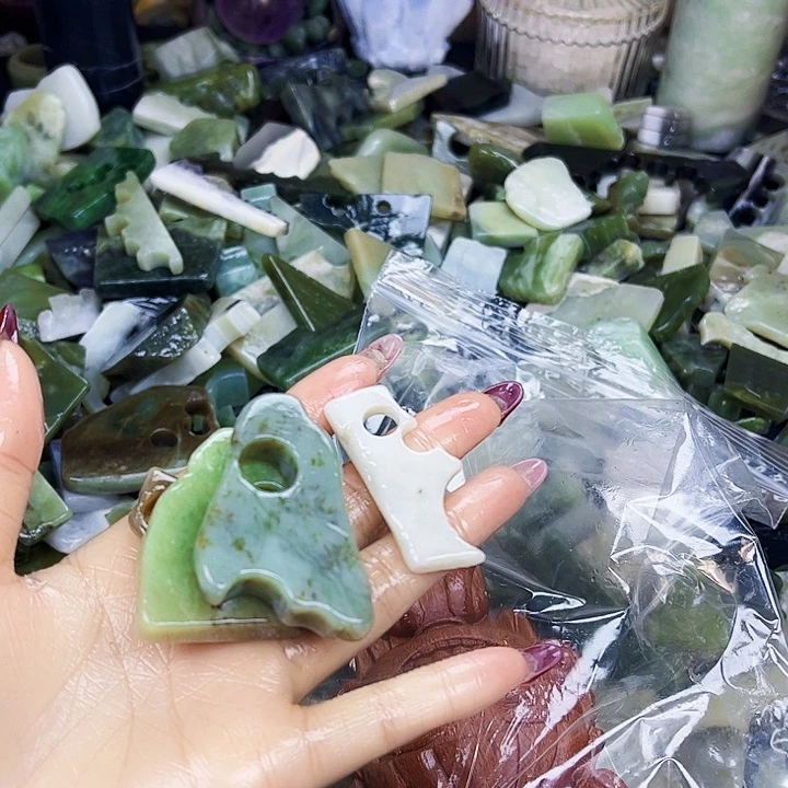 和田玉（糖玉）珠宝半成品未镶嵌小*偶