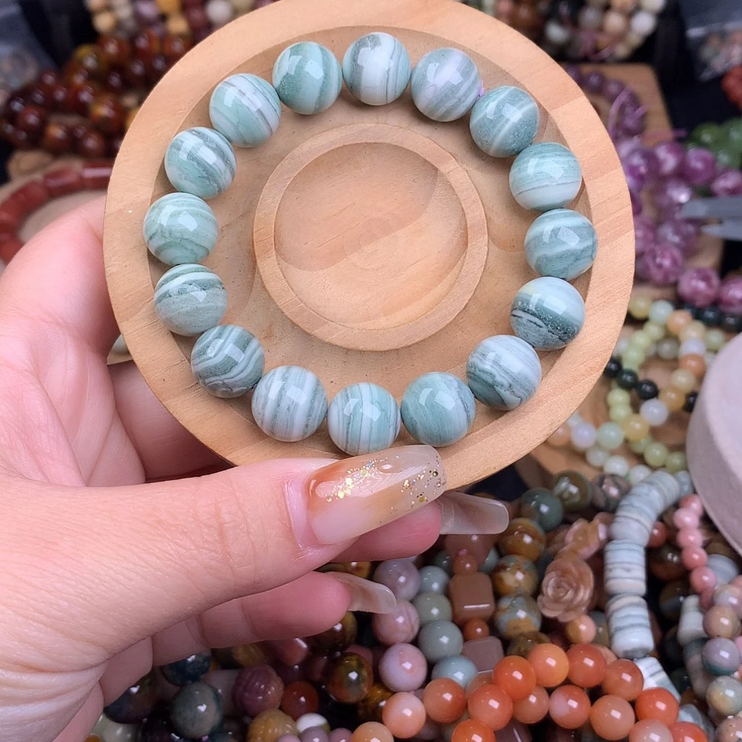 石英质玉未镶嵌手链1