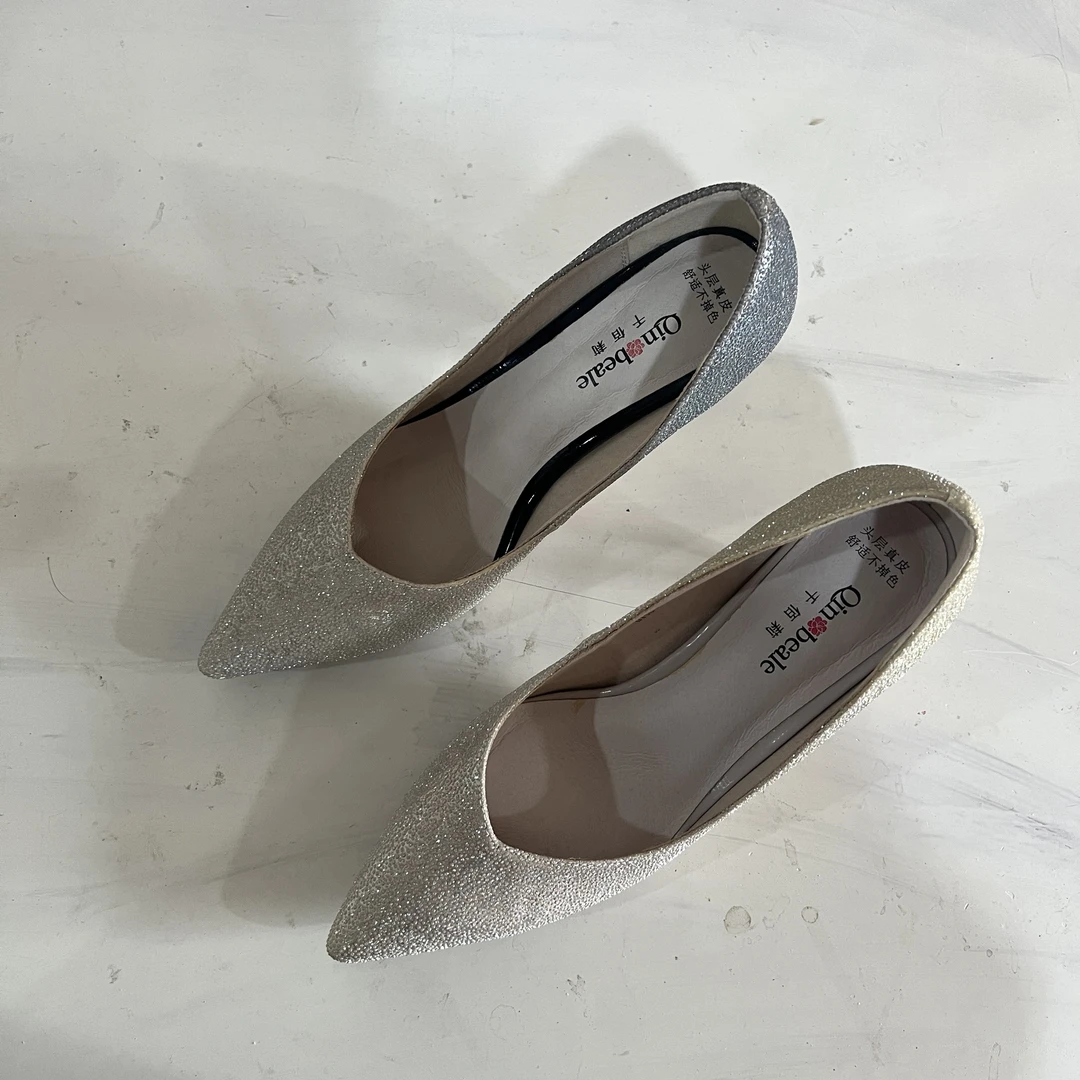 01161017663春正装鞋B668