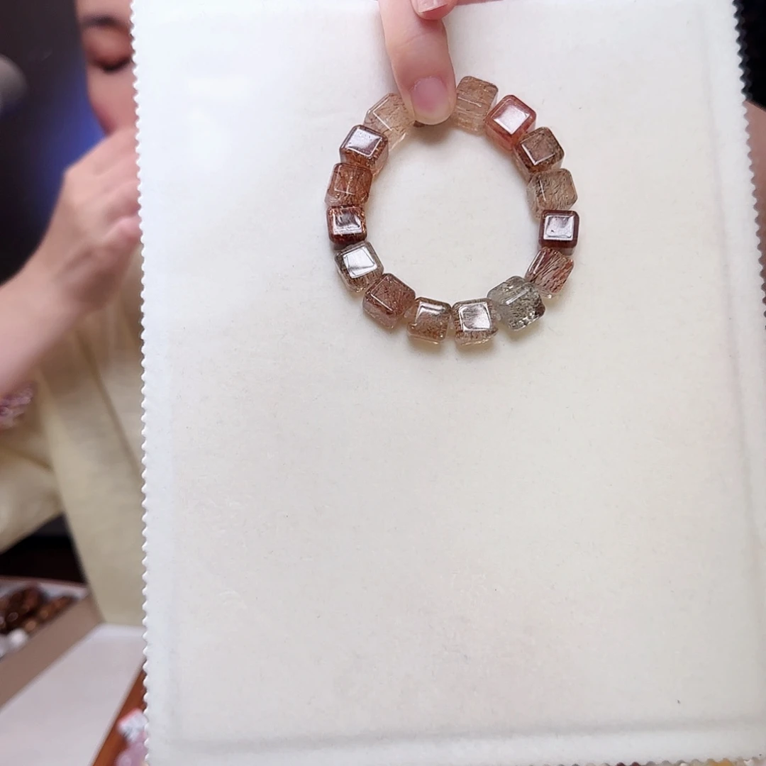 未镶嵌手链水晶大气上档次