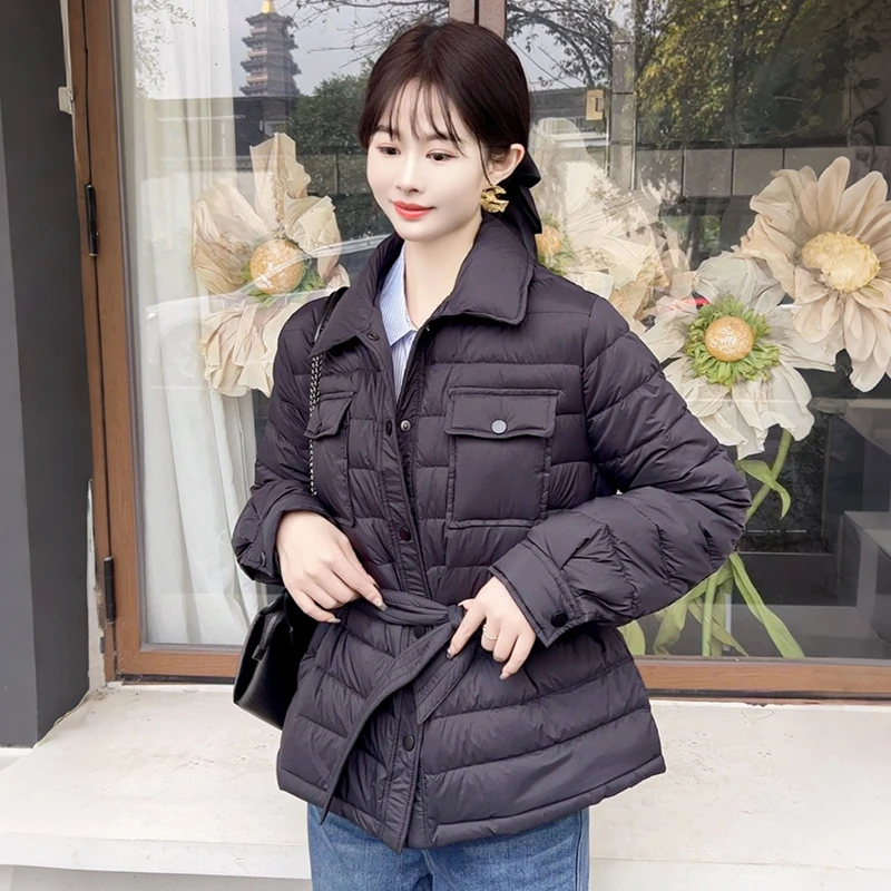 2025巨好看轻薄羽绒服女冬季衬衫式设计感收腰系带小个子外套黑白