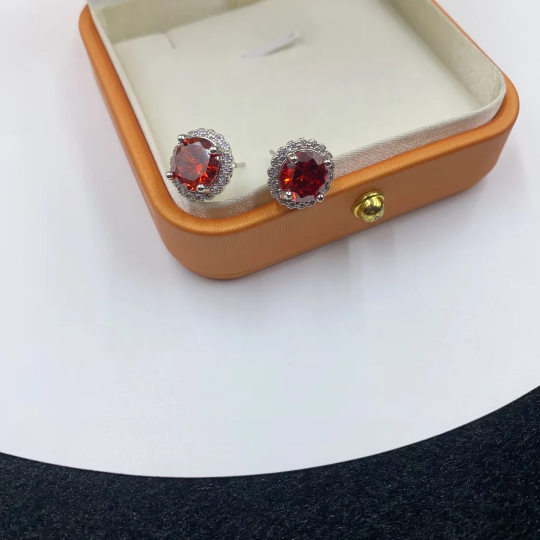 耳饰 1176  红色耳钉多样性发货