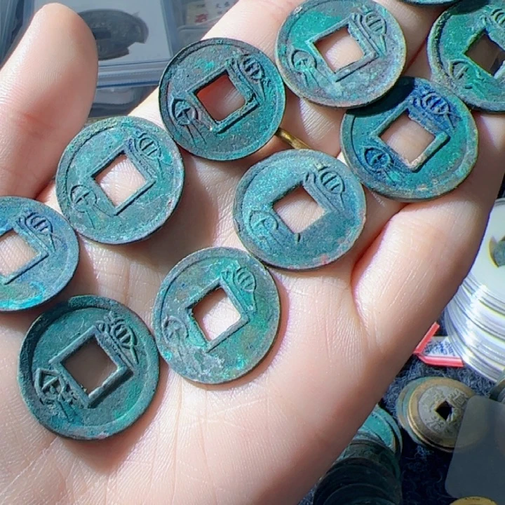 金中**城精品货泉漂亮的123
