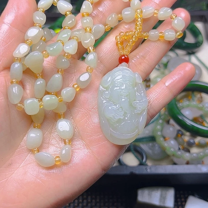 和田玉未镶嵌珠宝半成品