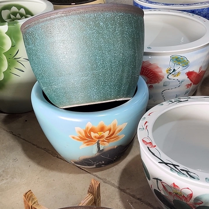 白***双景德镇陶瓷鱼缸艺术