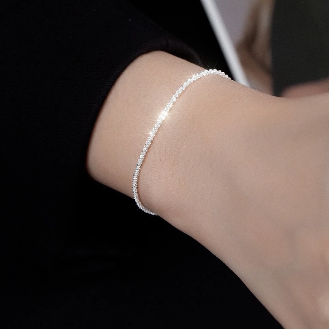 足银手链 999纯银满天星手链冷淡风小众设计手环波光粼粼素链ins