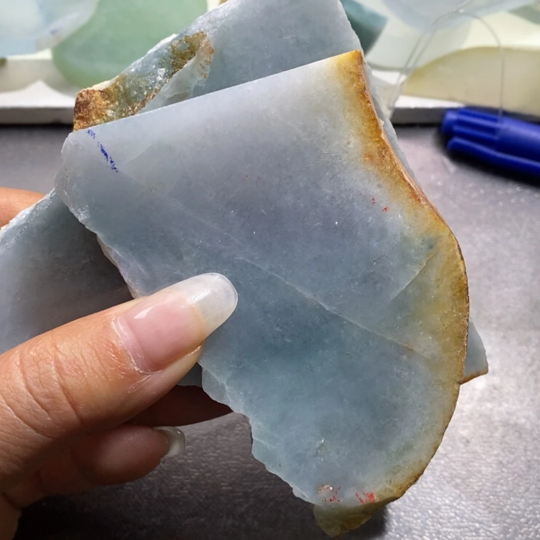 未镶嵌挂件翡翠随**动