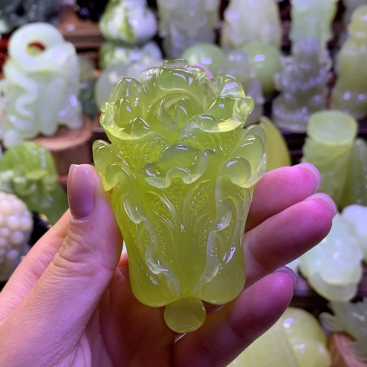 岫玉未镶嵌手把件