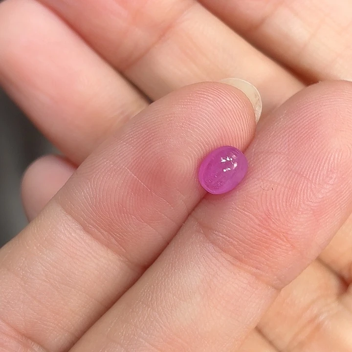 蓝宝石裸石粉蓝宝蛋面0.925克拉