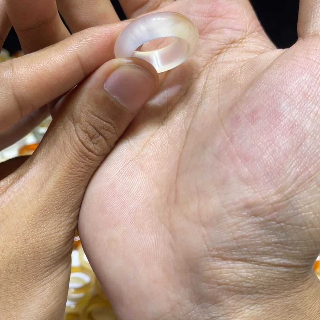 玛瑙/玉髓未镶嵌戒指528号港17 默认瑕疵