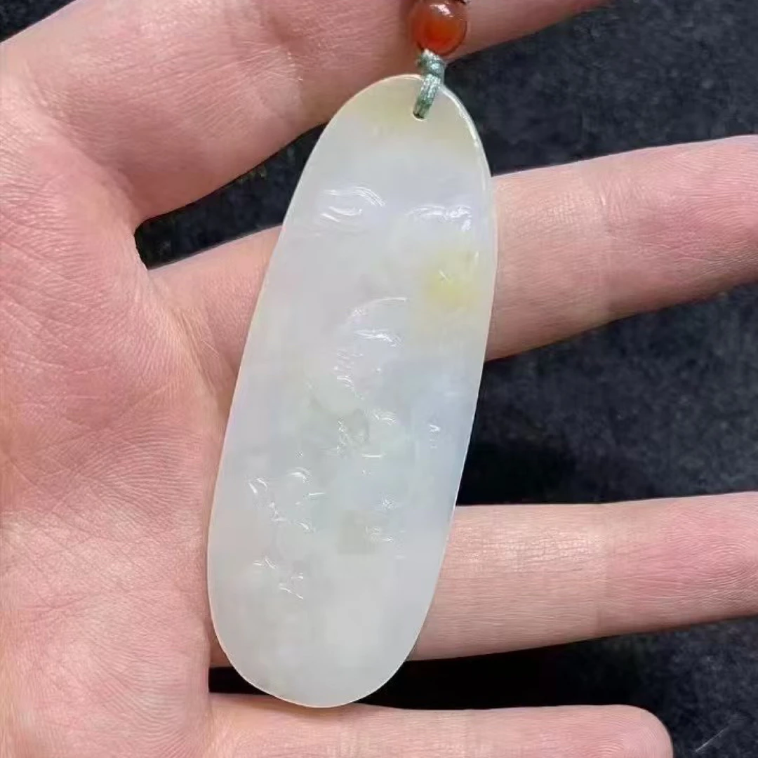 新疆和田玉糖羊脂白玉《喜上眉梢》糖艳脂白肉细纯净无裂，72/28/5mm