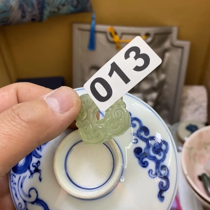 瓷片哦哦哦哦哦哦哦
