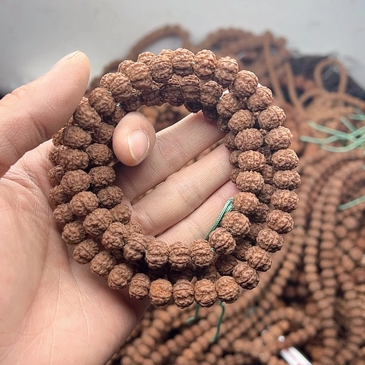 金刚菩提手串早***?谢谢