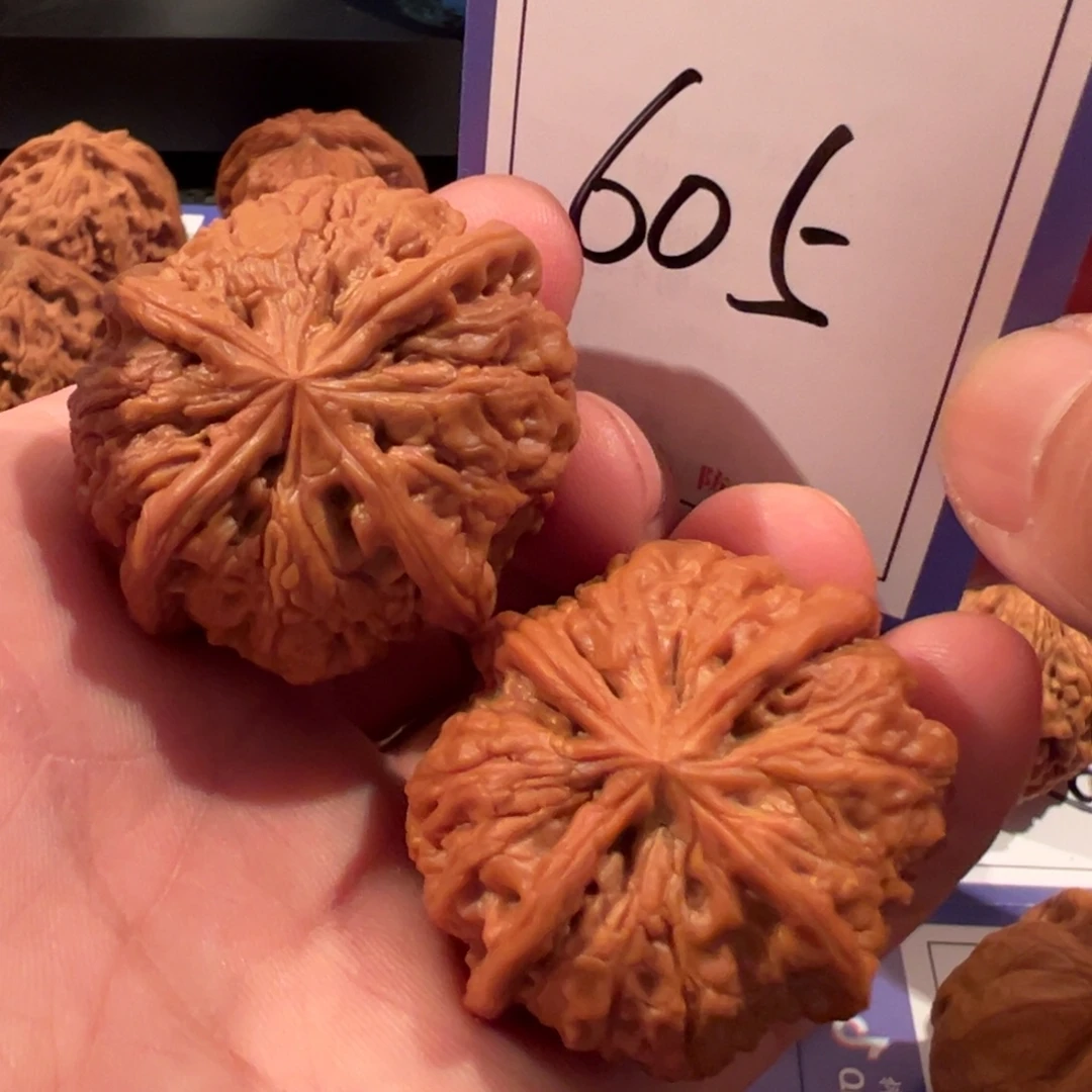 文玩核桃把件全品雨花石四棱40尺寸605号