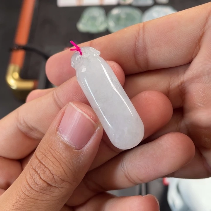 翡翠未镶嵌挂件翡翠首饰