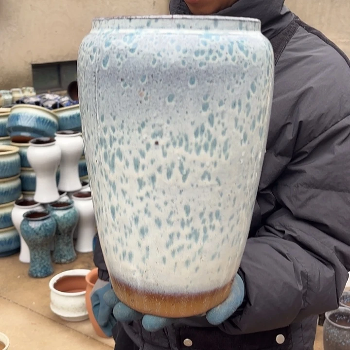 紫砂茶碗微瑕口径16*30一个