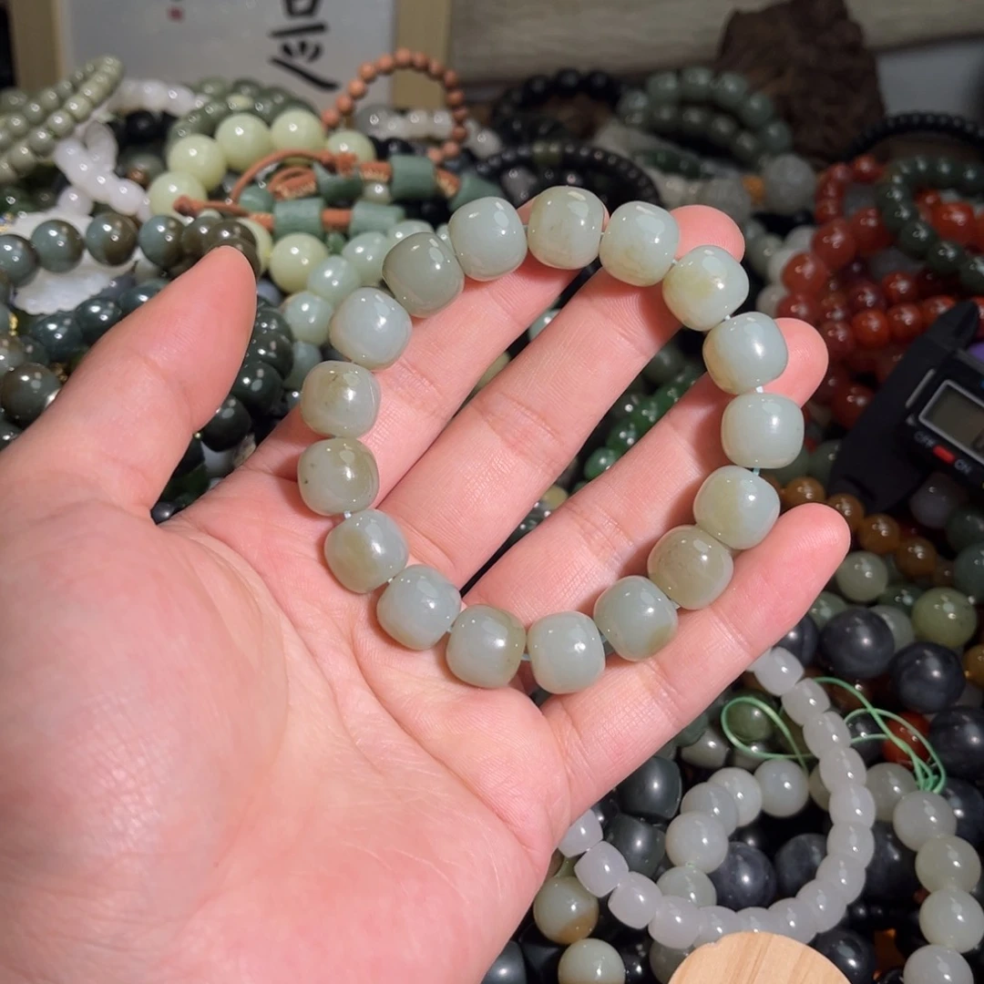 和田玉手链未镶嵌