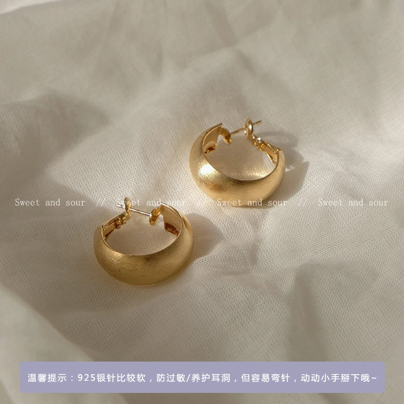 合金莫桑石耳饰 小众百搭设计感时尚个性耳环8388-06