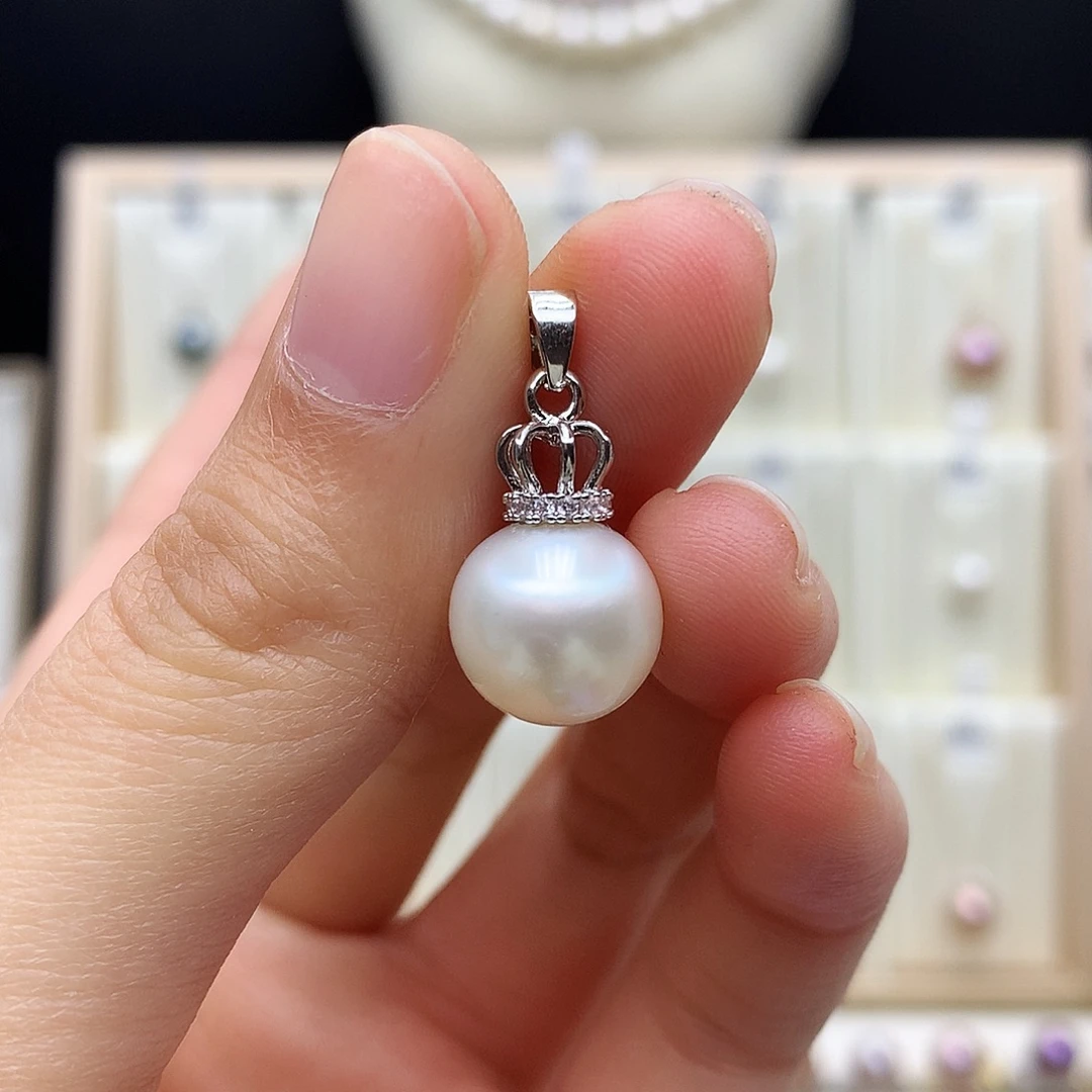 淡水珍珠合金颈饰