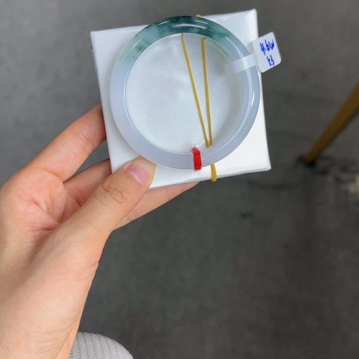 未镶嵌手镯翡翠翡翠手镯