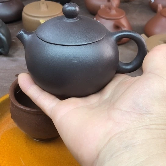 茶壶紫砂天青泥西施210豪生左右