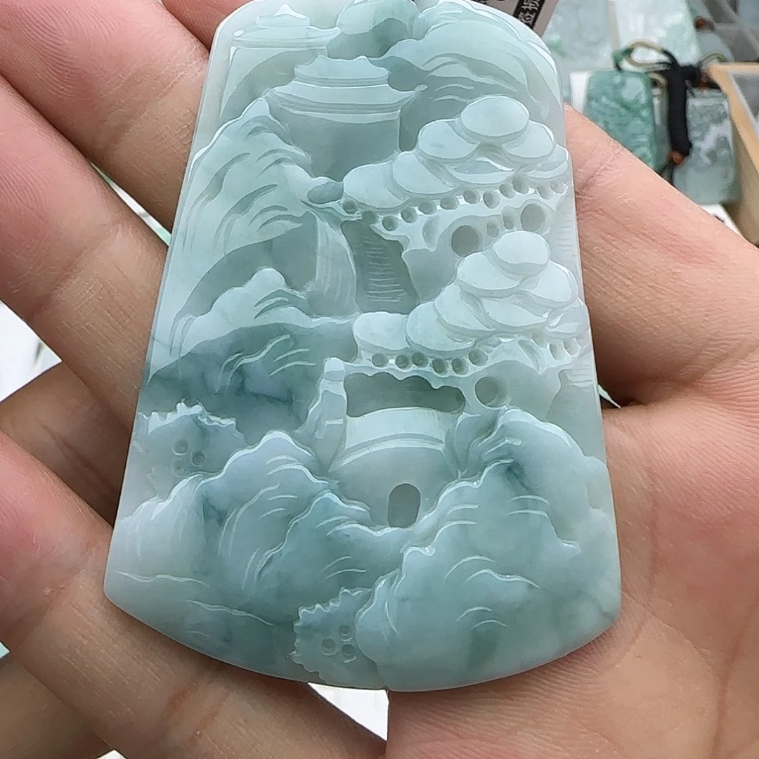 翡翠未镶嵌颈饰翡翠